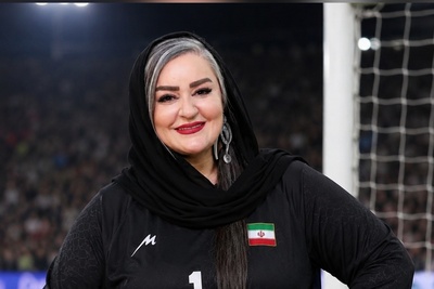 یادی کنیم از دوران اوج فوتبال نعیمه نظام دوست در کوچه های خاکی+فیلم