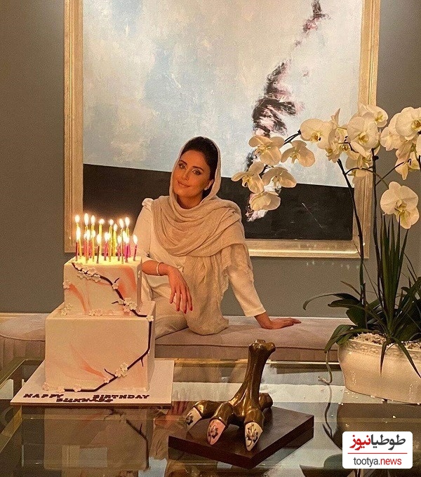 ترکیب اصالت و اشرافی گری در دکوراسیون منزل دوبلکس و اتاق خواب شاهانه الناز شاکردوست/ کتابخونه پر، مبلمان سلطنتی، فرش ایرانی،لوستر بلوری اعیانی و...