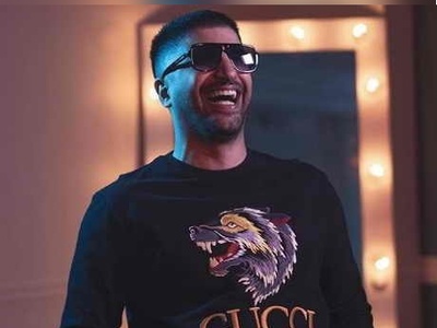 دانلود آهنگ جدید یکی بود یکی نبود از زانیار خسروی/یکی بود یکی نبود زیر گنبد کبود اونکه عاشقش بودم اما عاشقم نبود😍👌