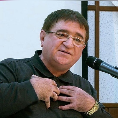 (ویدیو) دکتر محمود انوشه متخصص معروف در حوزه روانشناسی: کارما عدالت است نه تقاص... روزگار پوستتو میکنه!