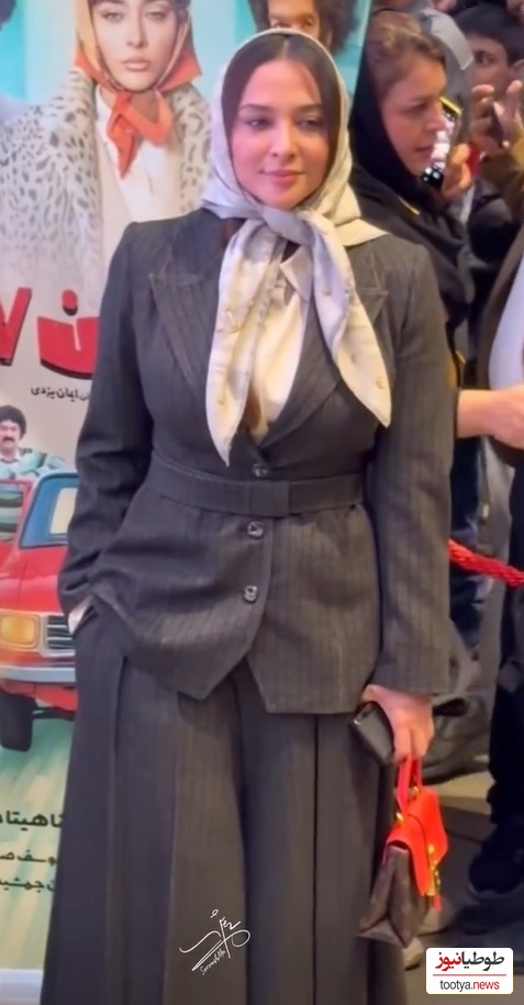 آناهیتا درگاهی