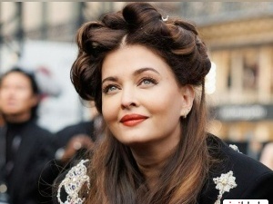 نگاهی به قاب‌های دو نفره آیشواریا و دخترش که ذره‌ای شبیه خانم بازیگر نیست+عکس