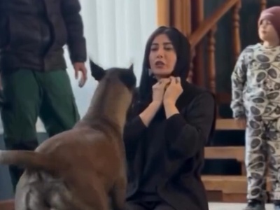 فیلم/پشت صحنه تمرینات سخت فریبا نادری با سگ دوبرمن