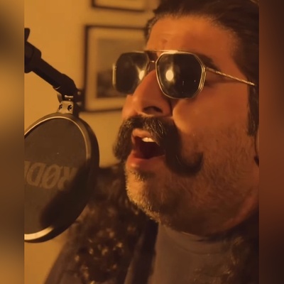 (ویدیو) اجرا زنده و پر عشق بهنام بانی /تو چه با من بمونی یا نمونی عاشقتم حتی با این همه نامهربونی عاشقتم❤❤❤