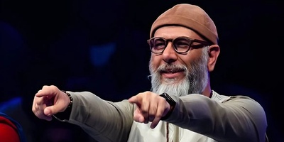 داستان کنکور دادن محمد بحرانی: علاقه ای به هیچ رشته ای نداشتم الکی رتبم شد 157 بیخودی رفتم دانشگاه تهران و الان با صدای بع بع نون درمیارم+فیلم