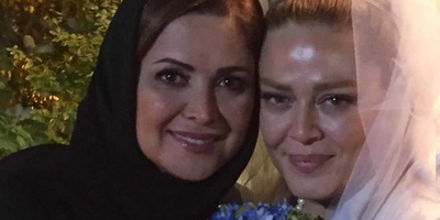 نگاهی به چیدمان جشن عروسی مجلل بهاره رهنما با رز آبی و ژیپسوفیلا، ماشین عروس بی ام و، کیک 3 طبقه/ حضور کمند امیرسلیمانی، سروش صحت، پروین قائم مقامی و... در عروسی بانوی هنرمند