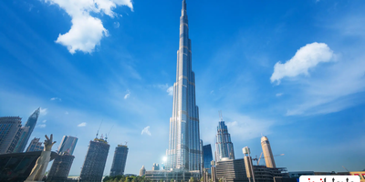 (ویدئو)خطرناک ترین تبلیغ دنیا بر بالای بلندترین برج دنیا !