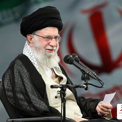 (فیلم) ماجرای مسخره کردن رهبر معظم انقلاب در مشهد!