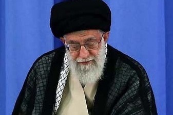 یادی کنیم از همکاری مشترک رهبر معظم انقلاب با محمدرضا شریفی نیا/ رهبری فرمودند زیر قرآن موسیقی پخش کنید+فیلم