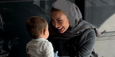 (عکس) عاشقانه های مادرانه مینا مختاری، همسر بهرام رادان برای پسرش / رفته سراغ خرید کدو حلوایی تا برای پسرش سوپ درست کنه