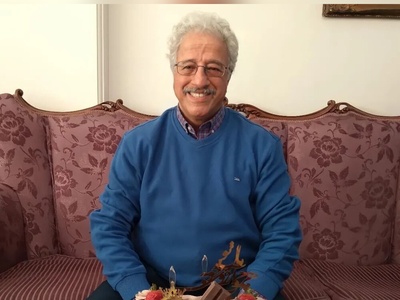 نگاهی به چیدمان مجلل و اعیونی منزل علیرضا خمسه بازیگر سریال شیش ماهه و همسرش/حیاط حوض دار، مبلمان سلطنتی، کتابخونه، اشیاء قیمتی و...