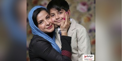 نگاهی به دکوراسیون منزل شیک و باشکوه سیما تیرانداز / از پرده‌ها و لوسترهای اعیانی تا فرش گلبهی و کابینت‌های چوبی