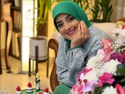 ترکیب برنده در جشن تولد ستاره سادات قطبی؛ کیک تولدی ساخته شده با بامیه و گوشفیل تا کادوهای لاکچری ایتالیایی!+ویدیو/ دوستای خانم مجری سنگ تمام گذاشتن👌