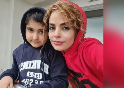یک روز شاد مادر پسری در اسکله! سپیده خداوردی با پسرش در یک روز سرد زمستانی اسکله را برای تفریح انتخاب کردند!