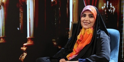 مژده لواسانی: در روز دختر، بیش از هر زمان دیگه به تک تک مادرهایی که در میناب پای دردهاشون نشستم فکر می‌کنم