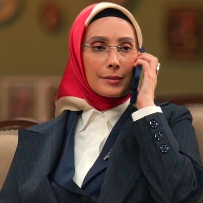 درخواست کمک از پلیس 110 با ترفند سفارش پیتزا به سبک سحر زکریا/ این سکانسُ صدبار هم ببینی کمه+فیلم