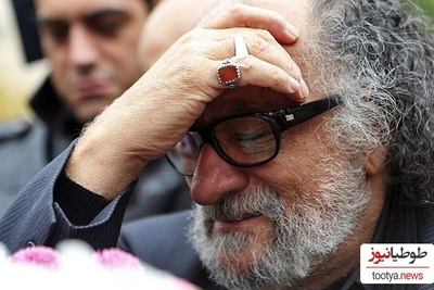 داریوش ارجمند: بعد از شنیدن خبر شهادت رهبر انقلاب یک ماه مریض شدم/ خاکم به سر چه خاکی به سر کنم؟!+فیلم