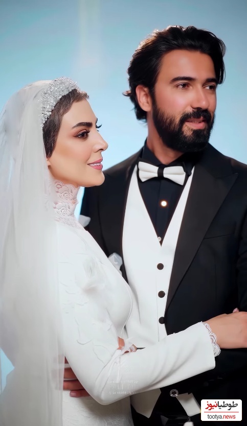 به بهانه سالگرد ازدواج جنجالی هنرمند کشورمان یادی کنیم از جشن عروسی نیلوفر شهیدی و امید همتی فراز/ از دسته گل رز و جواهرات ظریف تا حلقه ازدواج زوج دوست داشتنی