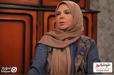 دکوراسیون دلنشین وخوش رنگ خانه جمع و جور اما باصفای شهره سلطانی، بازیگر سریال بوقچی؛ پیانو و گیتار در گوشه پذیرایی تا مبلمان چستر طوسی رنگ و...+ویدیو