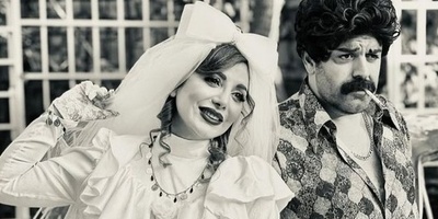 نگاهی به جشن عروسی رویا میرعلمی در شمعدونی با حضور محمد نادری، آتنه فقیه نصیری، ویدا جوان، عرفان برزین و... که تبدیل به میدان جنگ شد/ رویا میر علمی تو سطح دیگه ای از بامزه بودنه