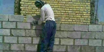 فیلم/خلاقیت خنده دار اوستا بنا برای نصب در بدون در نظر گرفتن اصول مهندسی یاد و خاطره پت و مت را زنده کرد! 😂وقتی مدرک مهندسی رو آنلاین بگیری نتیجه همین میشه