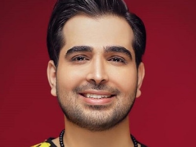 فرزاد فرخ با گیتار کولاک کرد؛ جادوی صدا در خلوت شبانه! (ویدیو)