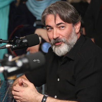 حضور هنرمندان، بازیگران و ورزشکاران اهل کتاب در مراسم پرطمطراق رونمایی از کتاب «استادان بزرگ بازیگری» پیمان معادی/ پارسا پیروزفر، میترا رفیع، حسین پاکدل، حمید علیدوستی، سروش صحت و...