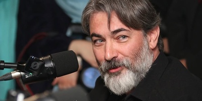 حضور هنرمندان، بازیگران و ورزشکاران اهل کتاب در مراسم پرطمطراق رونمایی از کتاب «استادان بزرگ بازیگری» پیمان معادی/ پارسا پیروزفر، میترا رفیع، حسین پاکدل، حمید علیدوستی، سروش صحت و...