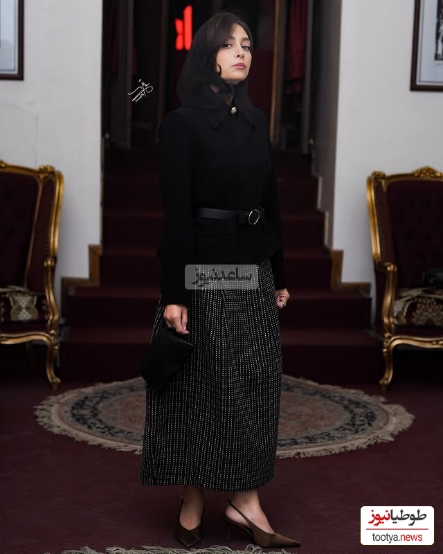 دیبا زاهدی