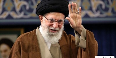 نگاهی پر از حس خوب از رهبر معظم انقلاب با لباس بلوچی، چقدر لباس های محلی برازندشون هست+عکس