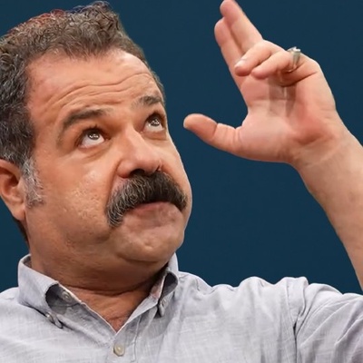 وقتی امیر سهیلی از پدربزرگش گفت و هومن حاجی‌عبداللهی زد زیر خنده؛ خاطره‌ای شیرین از نماز و ارادت به خدا با داد و فریاد