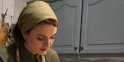 نیلوفر پارسا و آشپزخانه‌ای متفاوت؛ بررسیِ المان‌های طراحی که این فضا را گرم و صمیمی کرد