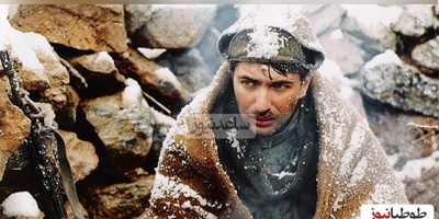 (ویدئو) پشت صحنه فیلم "اشک سرما" با حضور پارسا پیروزفر در سال 1382 در میانه‌یِ برف و کولاک