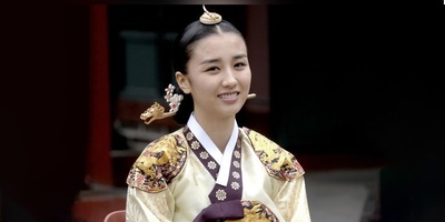 خانواده کم جمعیت و صمیمی ملکه اینهیون سریال«دونگی» در واقعیت/ ماشالا چه دختر نازی😍