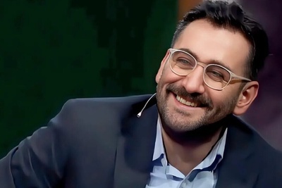 ویدیو | این سکانس بمب خنده است / قیافه نیما شعبان نژاد بعد از شنیدن جواب سوالات امتحان ریاضی خداست!