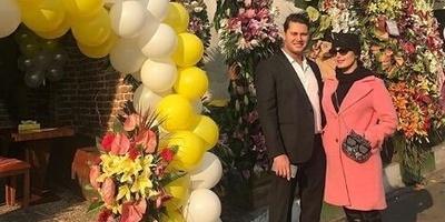 لحظاتی همراه با افتتاحیه رستوران لوکس برادر الناز شاکردوست در تهران؛ از حضور خانم بازیگر و خواهر کوچکش در مراسم تا ازدحام مردم و درخشش تاج‌گل‌های میلیاردی+ ویدیو