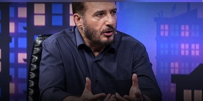 بغض سید جواد هاشمی ترکید: سقوط مـوشـک بر سر بچه‌ها دردآور است+فیلم