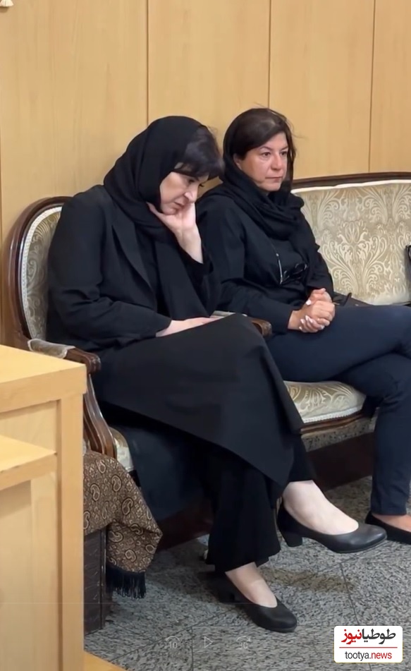 دیدار صمیمانه نسرین نصرتی با فریبا نادری و شیوا مکینیان در مراسم ختم مادر «ریما رامینفر»رروحش شاد و یادش گرامی