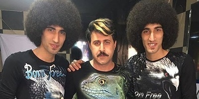 دوقلوهای سریال پایتخت هم آشپز شدند/ بزرگوارا جمله معروف آشپز که دو تا شد غذا یا شور میشه یا بی مزه رو معنی کردن😂+فیلم