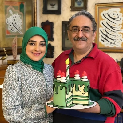 نگاهی به جشن تولد ستاره سادات قطبی با بادکنک آرایی و کیک تولد سفارشی+عکس