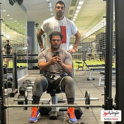 محمدرضا گلزار