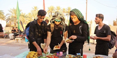 ببینید| پاسخ دندان‌شکن مبینا نصیری به کسانی که می‌گویند مردم بخاطر غذا راهی پیاده‌روی اربعین می‌شوند!