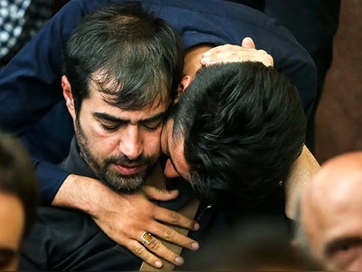 حضور پرشور بازیگران در مراسم ترحیم پدر شهاب حسینی؛ از همسر سابقش پرچهر قنبری، امیر جعفری تا حسام نواب‌صفوی، لاله اسکندری و...+فیلم و عکس