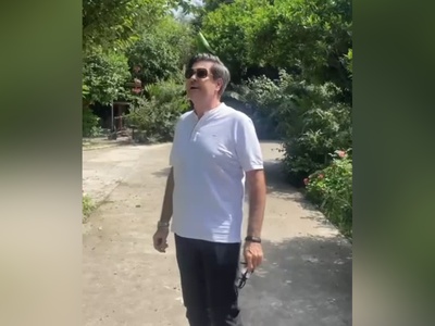 (ویدیو) آواز خوانی شاعرانه سالار عقیلی در فضای عاشقانه /آرامش کل وجودت رو میگیره😍👌❤