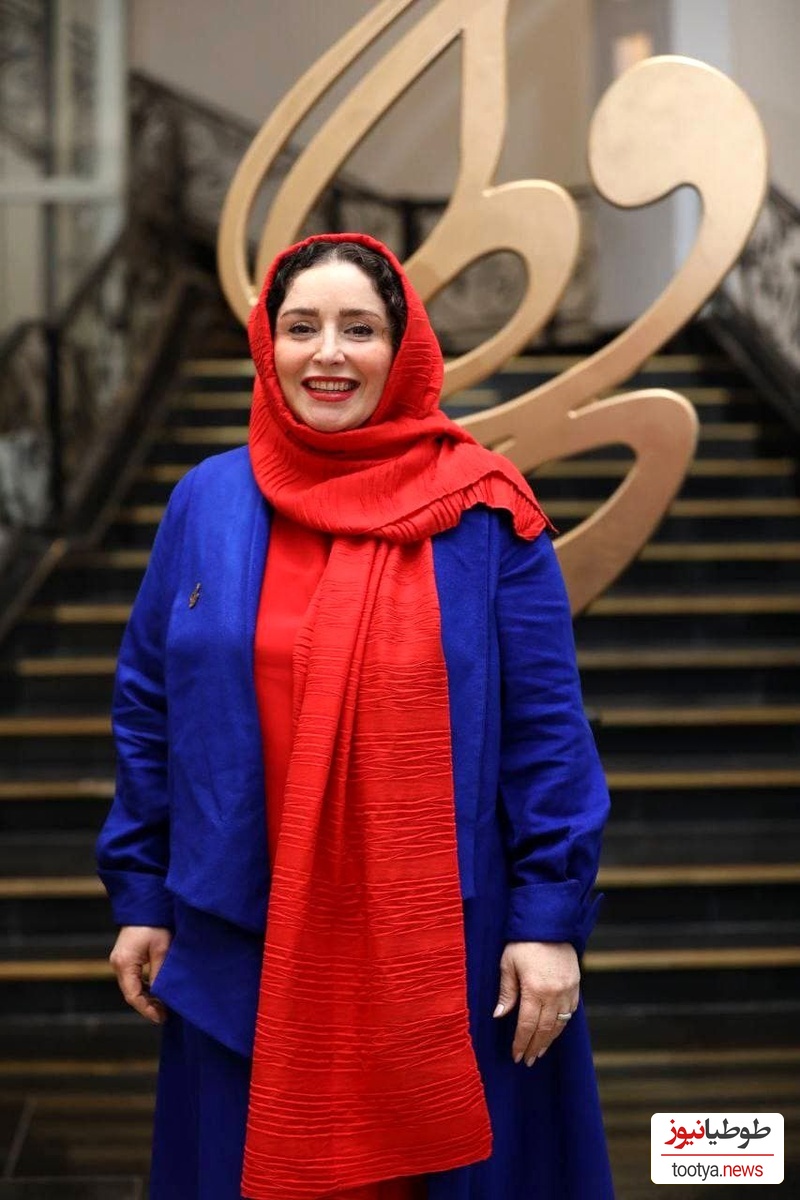 لحظه برنده شدن ژاله صامتی به عنوان بهترین بازیگر کمدی توسط گوهر خیراندیش و دخترش +ویدئو / پژمان جمشیدی چه دستی واسش میزنه