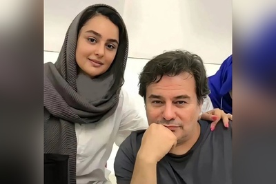 نگاهی به دکوراسیون شیک و سنتی منزل پیمان قاسم خانی و همسر دومش میترا ابراهیمی/ از آینه کنسول نوستالژی و کتابخانه پر از کتاب تا ویوی ابدی پنت هاوس