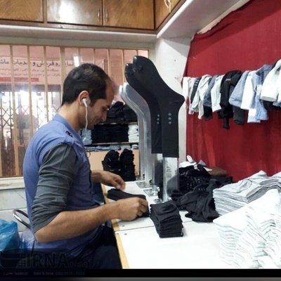 خلاقیت بامزه هنرمند ایرانی در تولید جوراب برای عاشقان چای و قهوه+عکس/ منم یه جفت از اینا میخوام شما چی؟