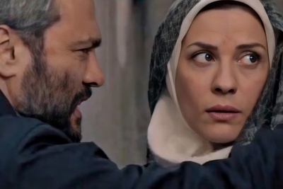 چشم نگار جواهریان روشن! شعرخوانی عاشقانه رامبد جوان برای سارا بهرامی: کی اشکاتو پاک میکنه شبا که غصه داری؟