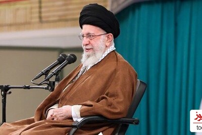 تصویری جالب از یک بانوی ایرانی با پوشش متفاوت در دیدار رهبر معظم انقلاب!