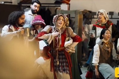 پشت صحنه باشکوه، محبوب ترین نمایش موزیکال «الیور توئیست» با هنرنمایی هوتن شکیبا ، بهنوش طباطبایی، رایان سرلک، سیامک انصاری، کاظم سیاحی و ...